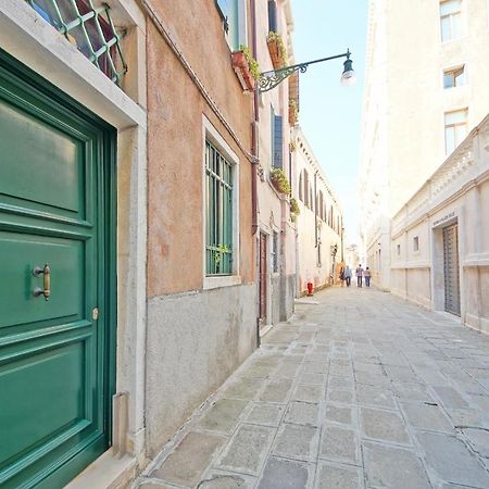 Dolcevita Apartments N 146 Velence Kültér fotó